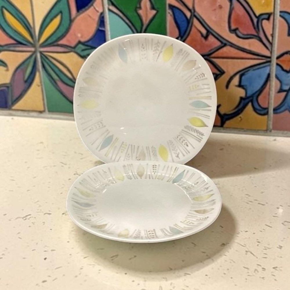 Alfred Meakin Corinth Glo-White Dessert Plates, Set of 2, Vintage Dinnerware